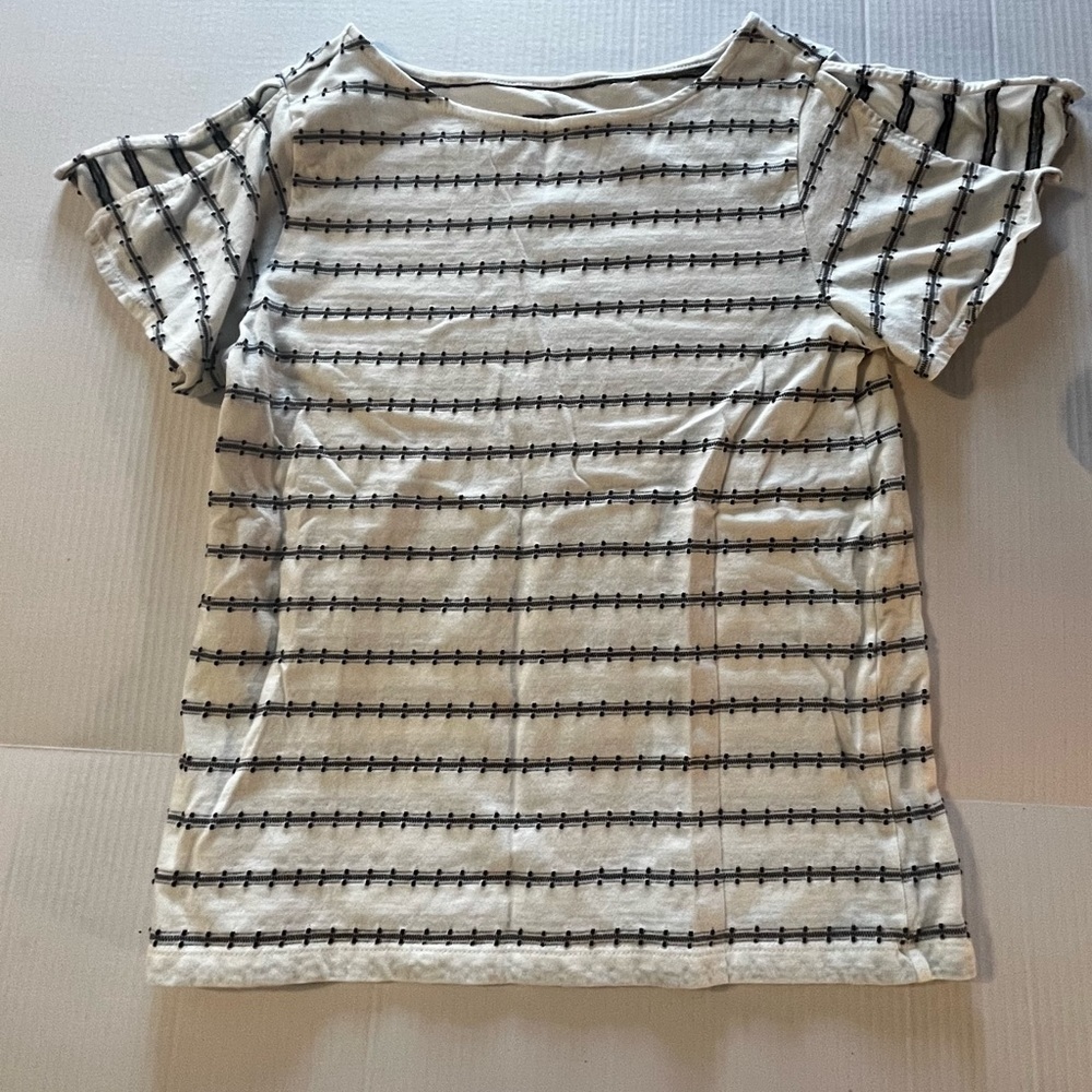 ANN Taylor LOFT Short Sleeve Top with Open Sleeves Size Small.
